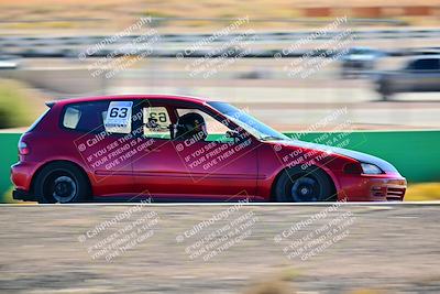 media/Oct-18-2025-Extreme Speed (Sat) [[d6d7e1fef1]]/Red-Green/